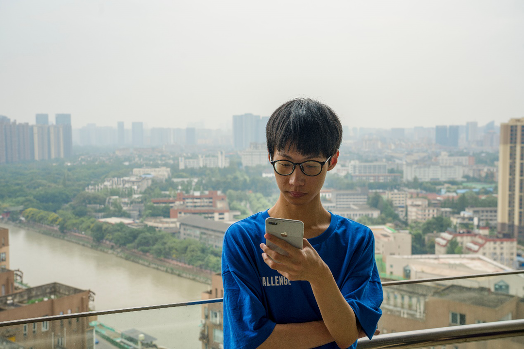 fmvp林恒告别成都:少年再度远行