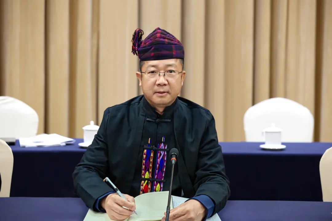 全国人大代表,州人大常委会主任李正环建议: 加快推动中缅本外币协议