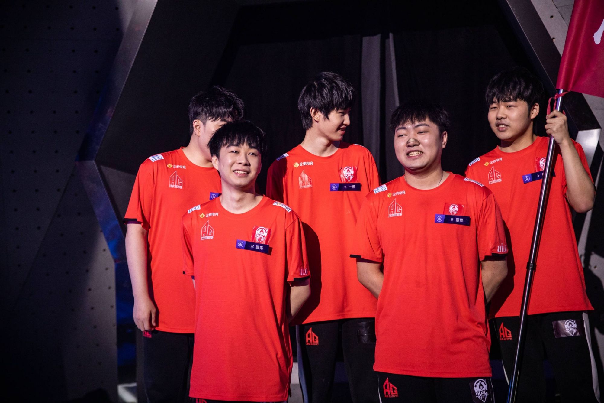 qghappy很危险!七局比赛只赢一局,这状态到世冠就是被虐的份