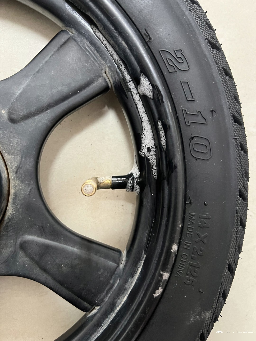 电动车真空胎打气打多少合适