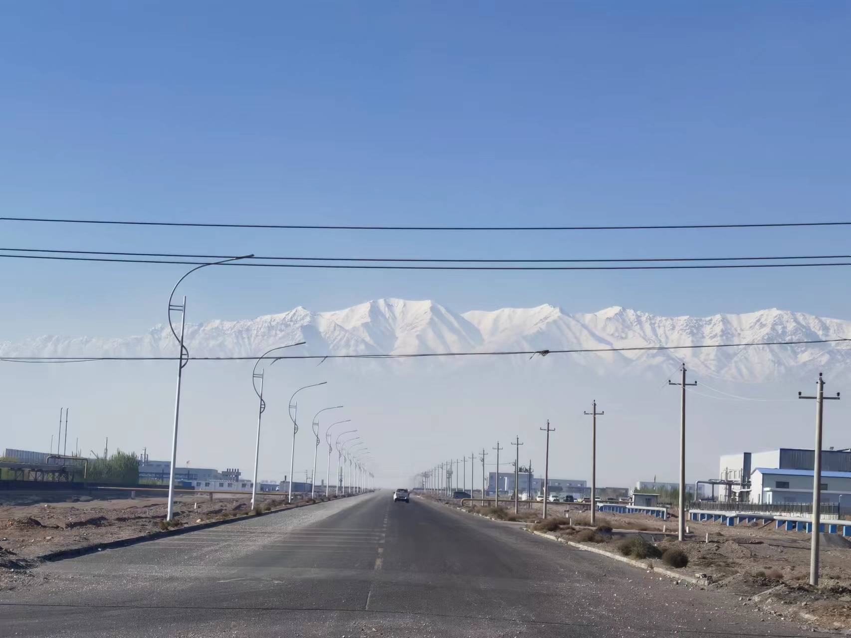 青海长云暗雪山,孤城遥望玉门关,宏博制氮机售后服务现场