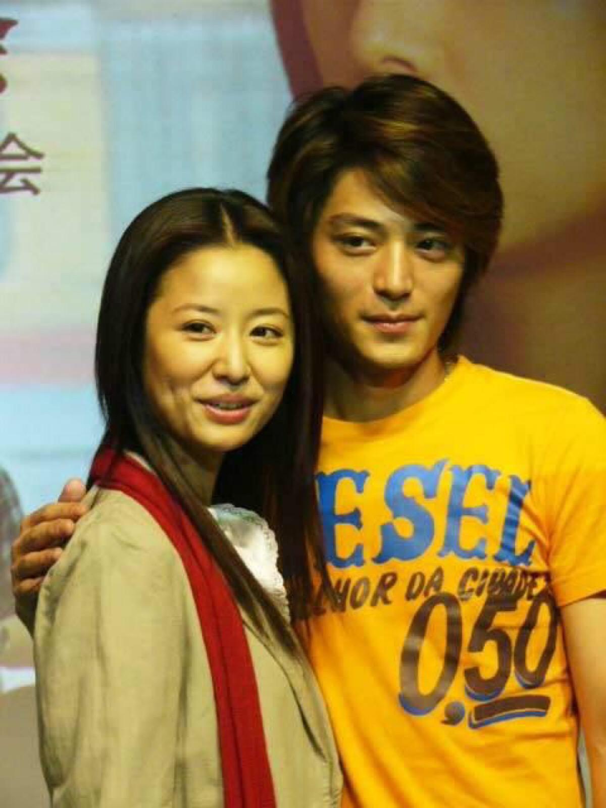 霍建华林心如吃饭被偶遇,满脸通红喝了不少酒,胸肌下垂肚子凸起