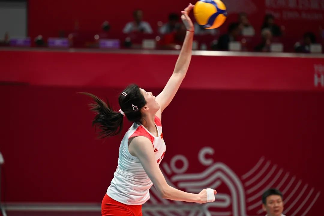 一周内6战全胜,中国女排夺冠!
