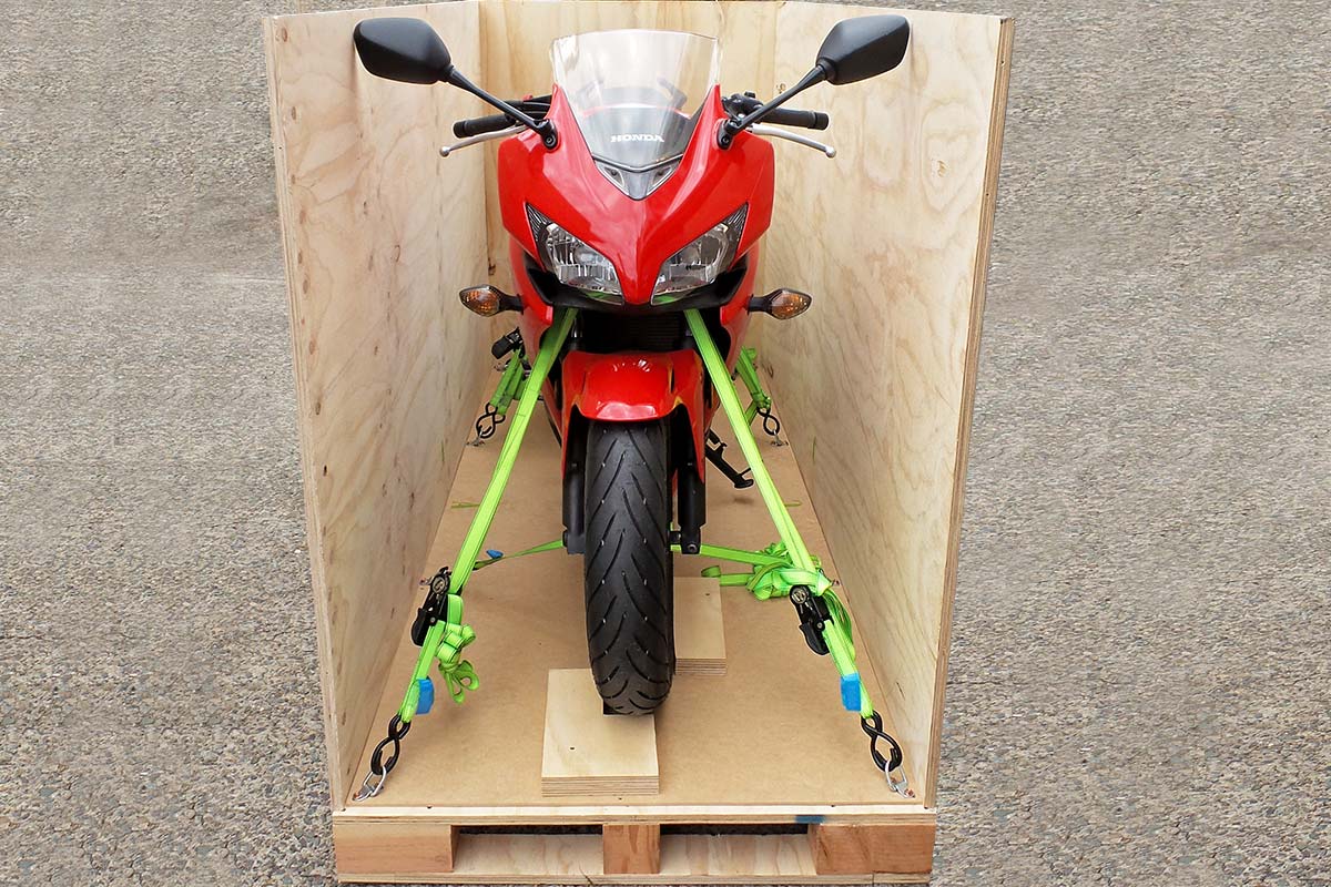 循环卡扣包装木箱,让摩托车运输太简单