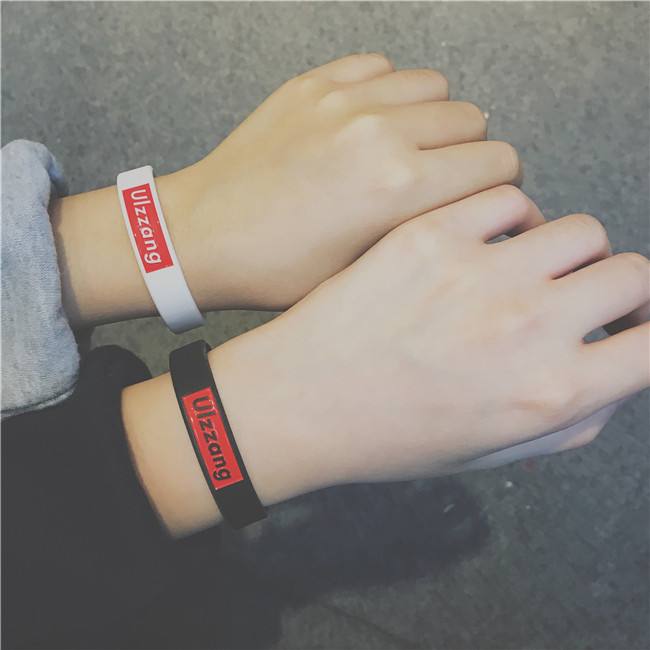 女生篮球手环戴哪只手?佩戴篮球手环的要求和作用是什么?