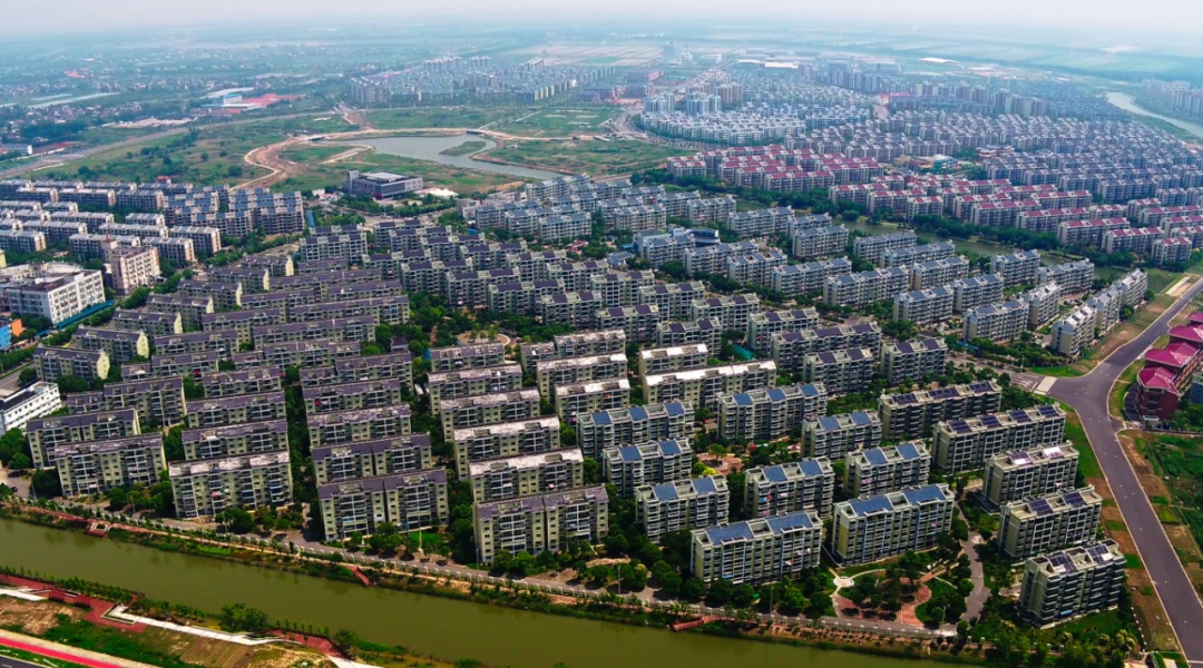 漫长的季节里,反复爱上陈家镇