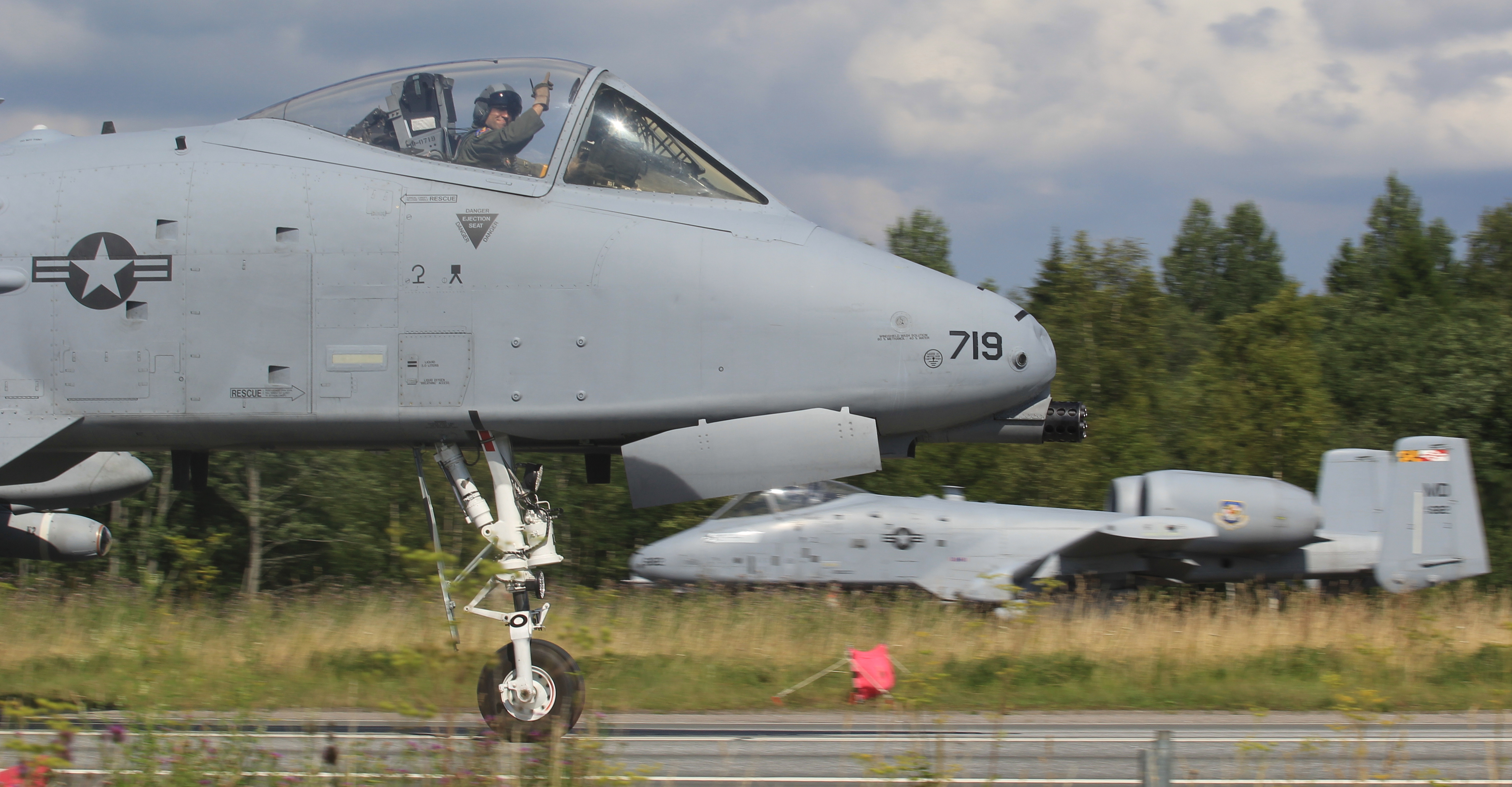 a10"第442战斗机联队"专辑(106图)