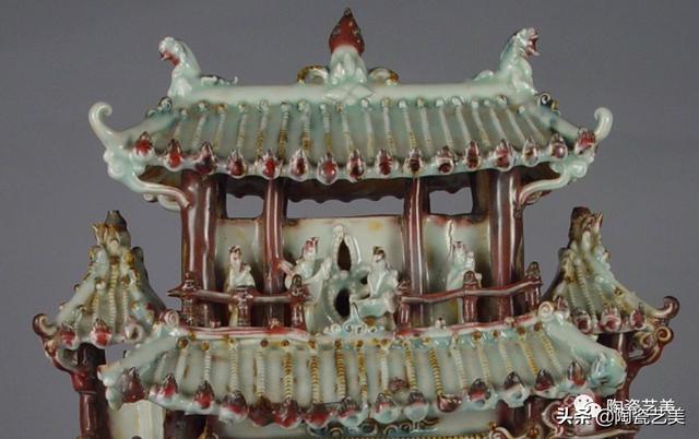 瓷器中的珍宝 - 青花釉里红瓷仓