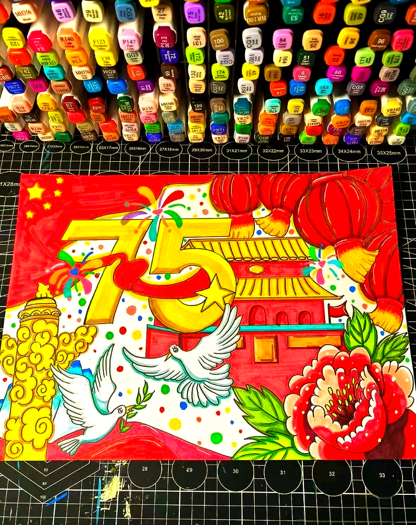 红色主题儿童绘画创意展现,我爱我的祖国,筑梦未来