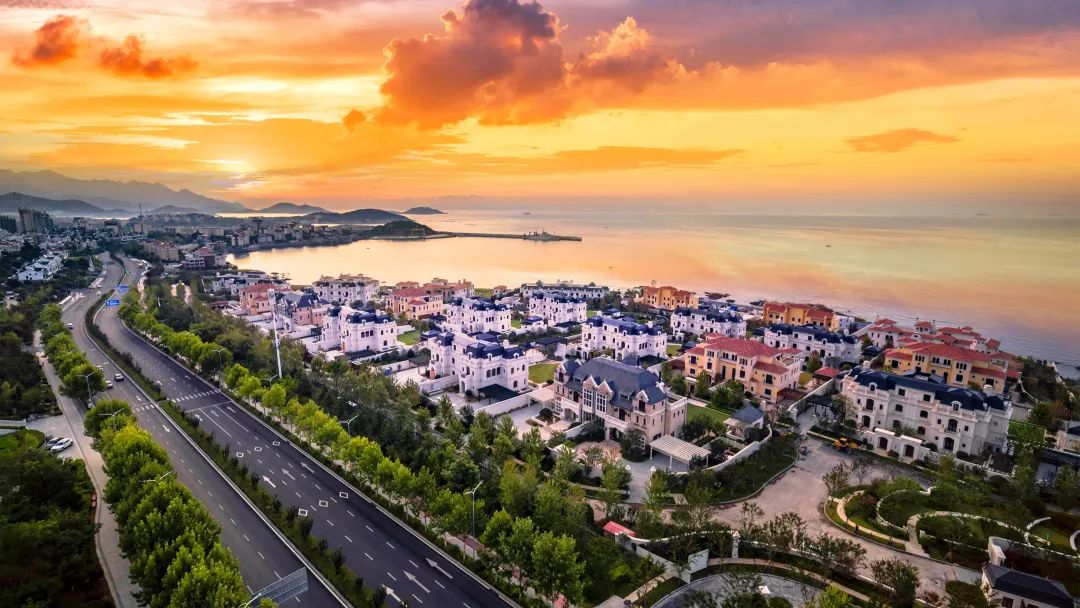 这是青岛极具浪漫的好房子,件件都是艺术品!