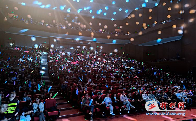 致敬经典!beyond金曲演唱会忻州站火热开唱,630乐队携手观众重温那段