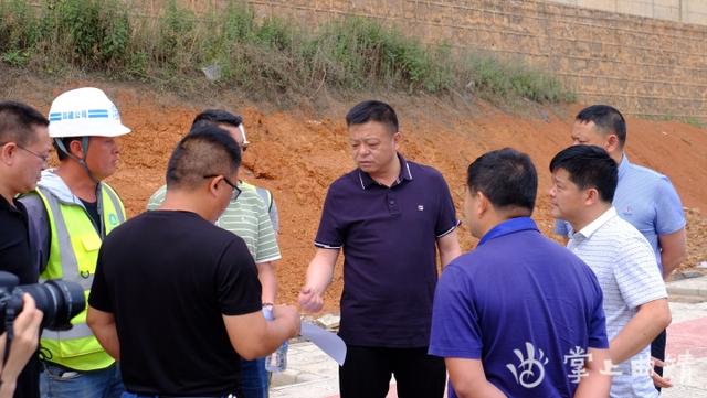 曲靖市发展投资集团有限公司董事长徐俊先一行到师宗县