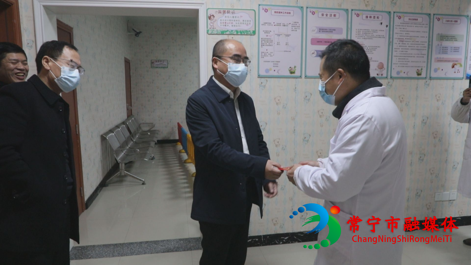 何旭明到洋泉镇走访慰问督导安全生产工作