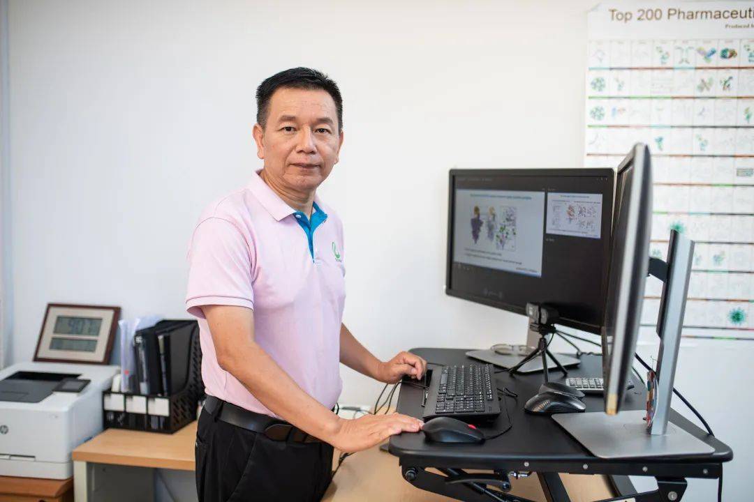 "新征程奋进者"上海药物所徐华强:让生命科学走出"石器时代"