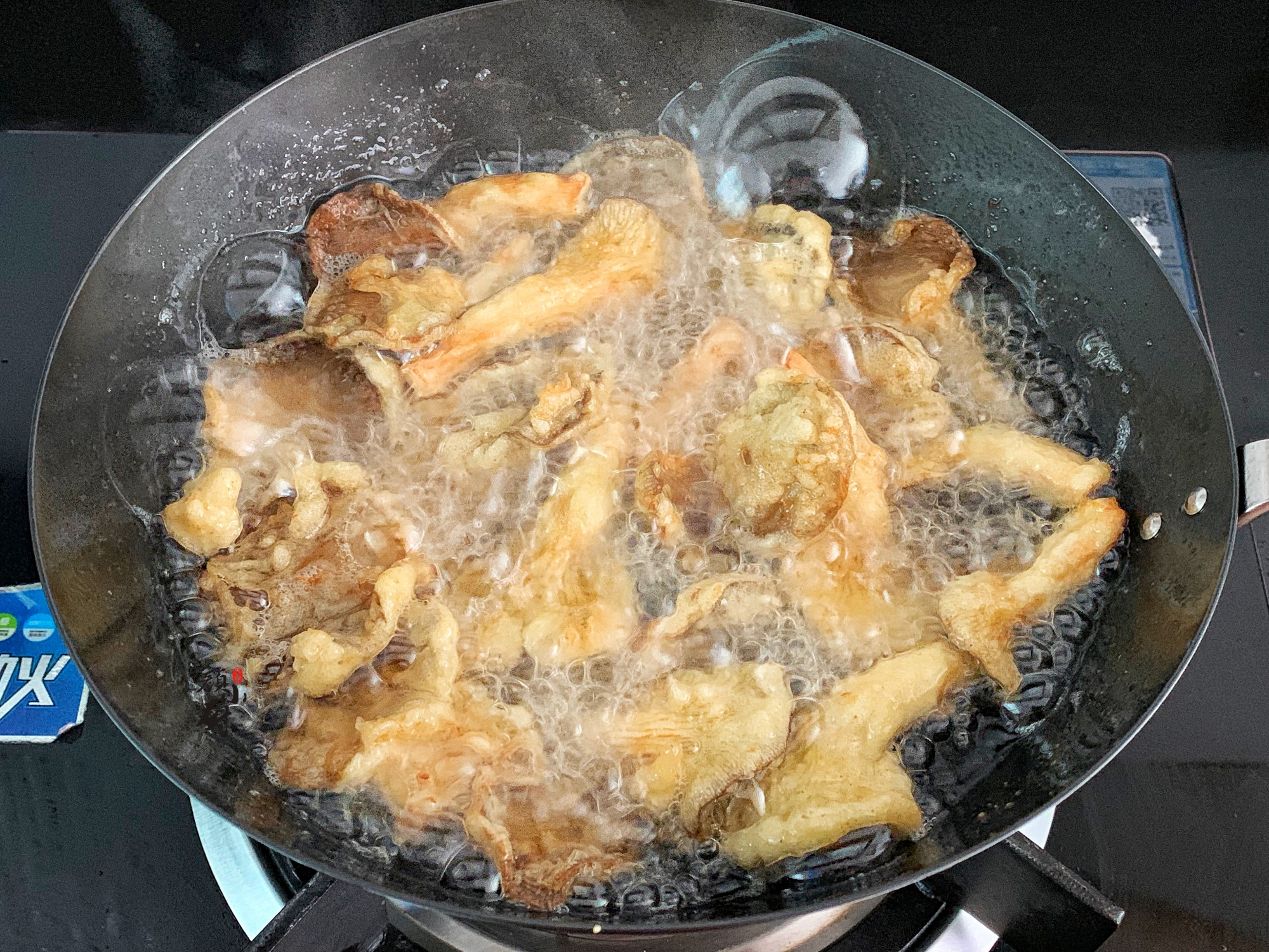 冬季,吃萝卜白菜不如吃它,5元一斤,简单一炸,营养美味比肉香