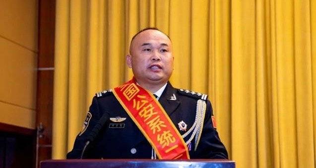 刘金良:25年坚持践行"干公安要对得起老百姓"的人生信条