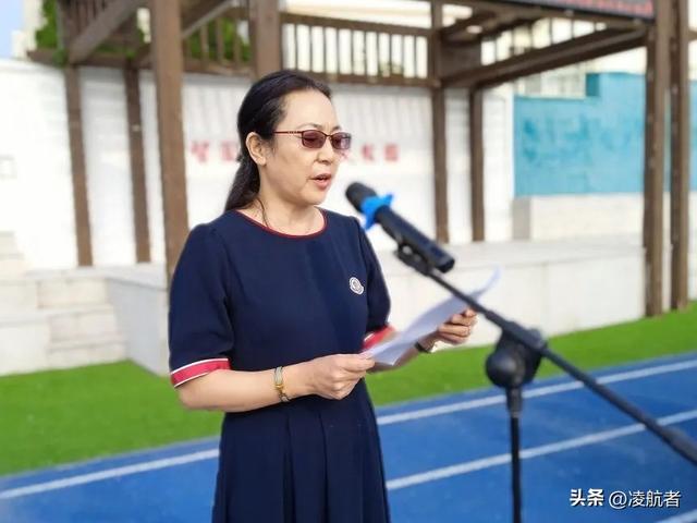 满怀希望就会所向披靡——青岛市李沧区智荣中学举行开学典礼