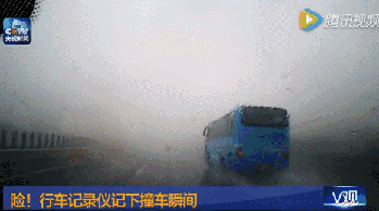 雨天行车需谨慎 《行车安全指南》送给你-有驾