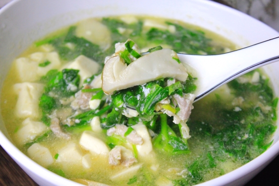 西坡:荠菜豆腐羹