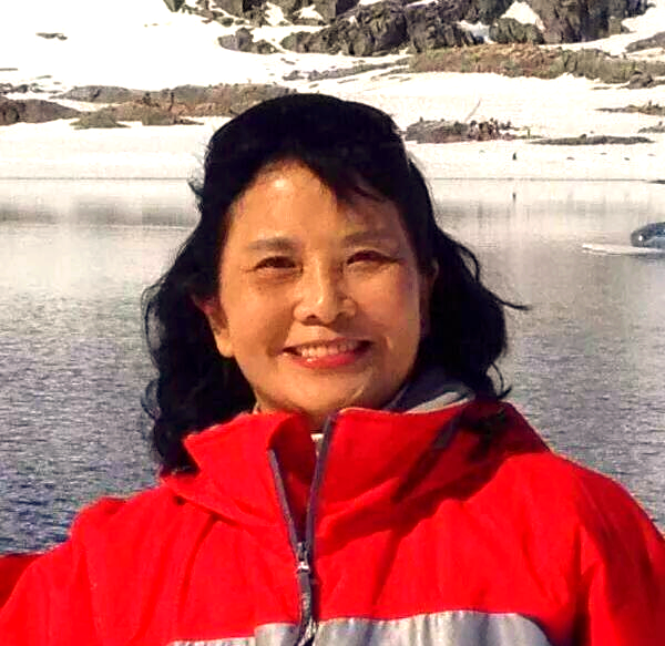 周励:从少女心声到历史见证