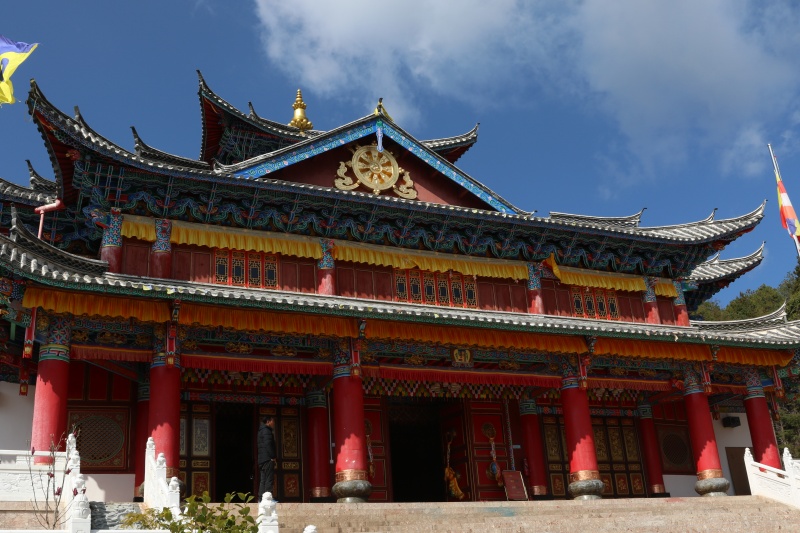 丽江文峰寺,藏传噶举派最高学府之一,鸡足山华首门钥匙存放于此