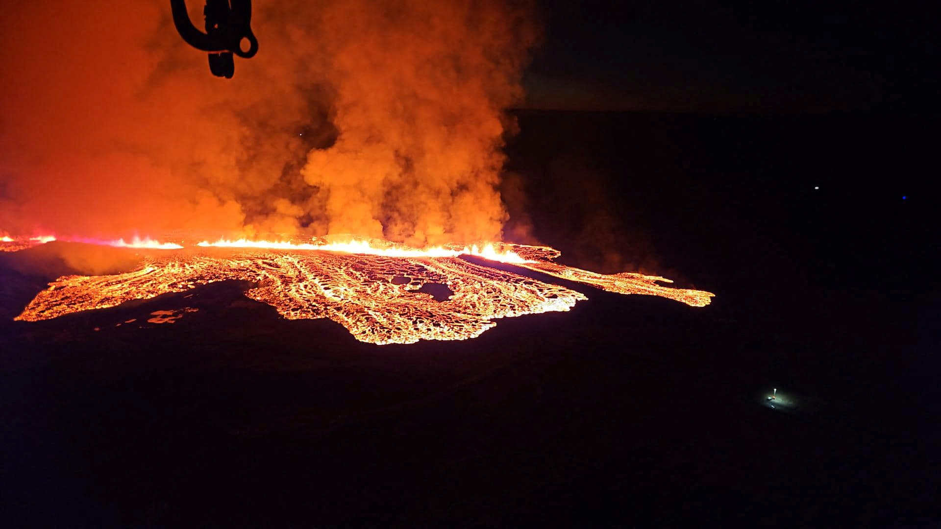 冰岛:火山喷发