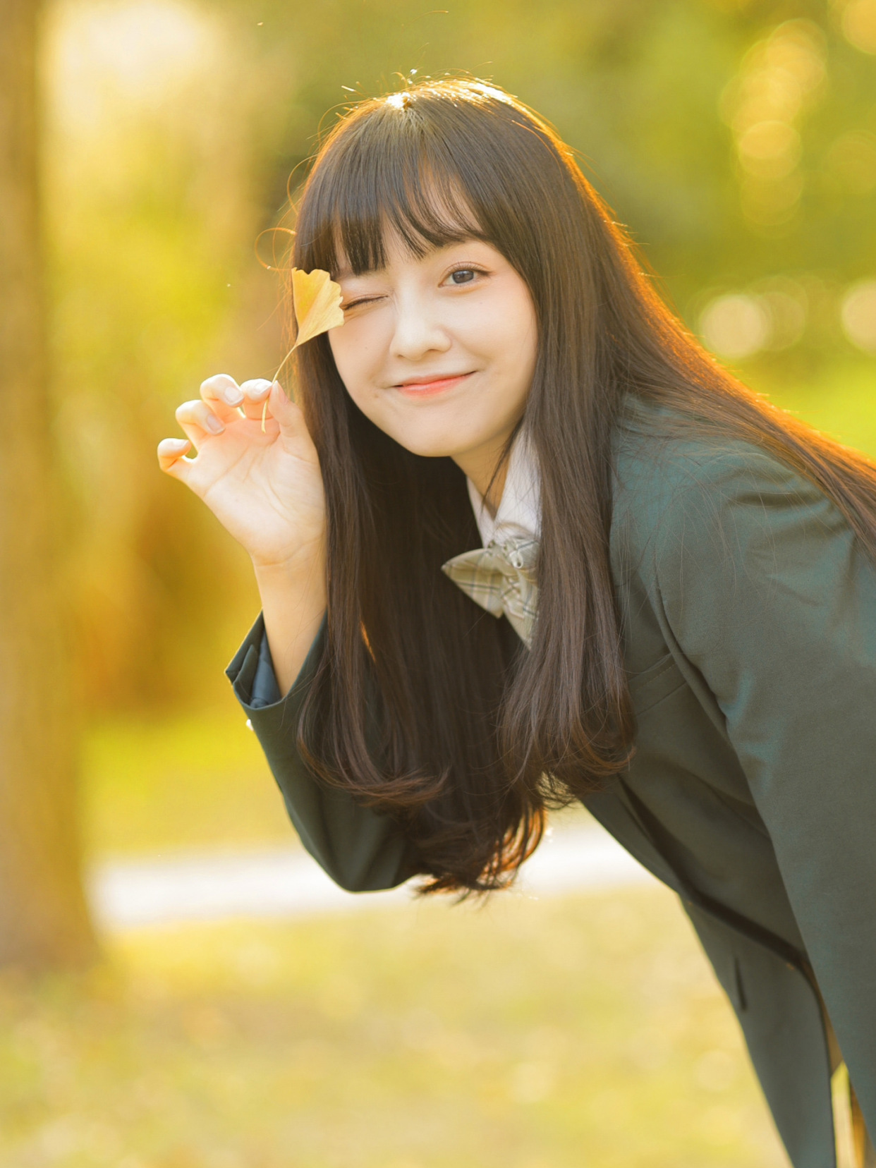 女生如何拍摄唯美好看的侧颜照?把握7个要点,好看又有氛围感