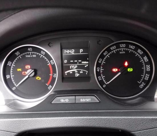 新宝来仪表盘出现小扳子和1n5p什么意思