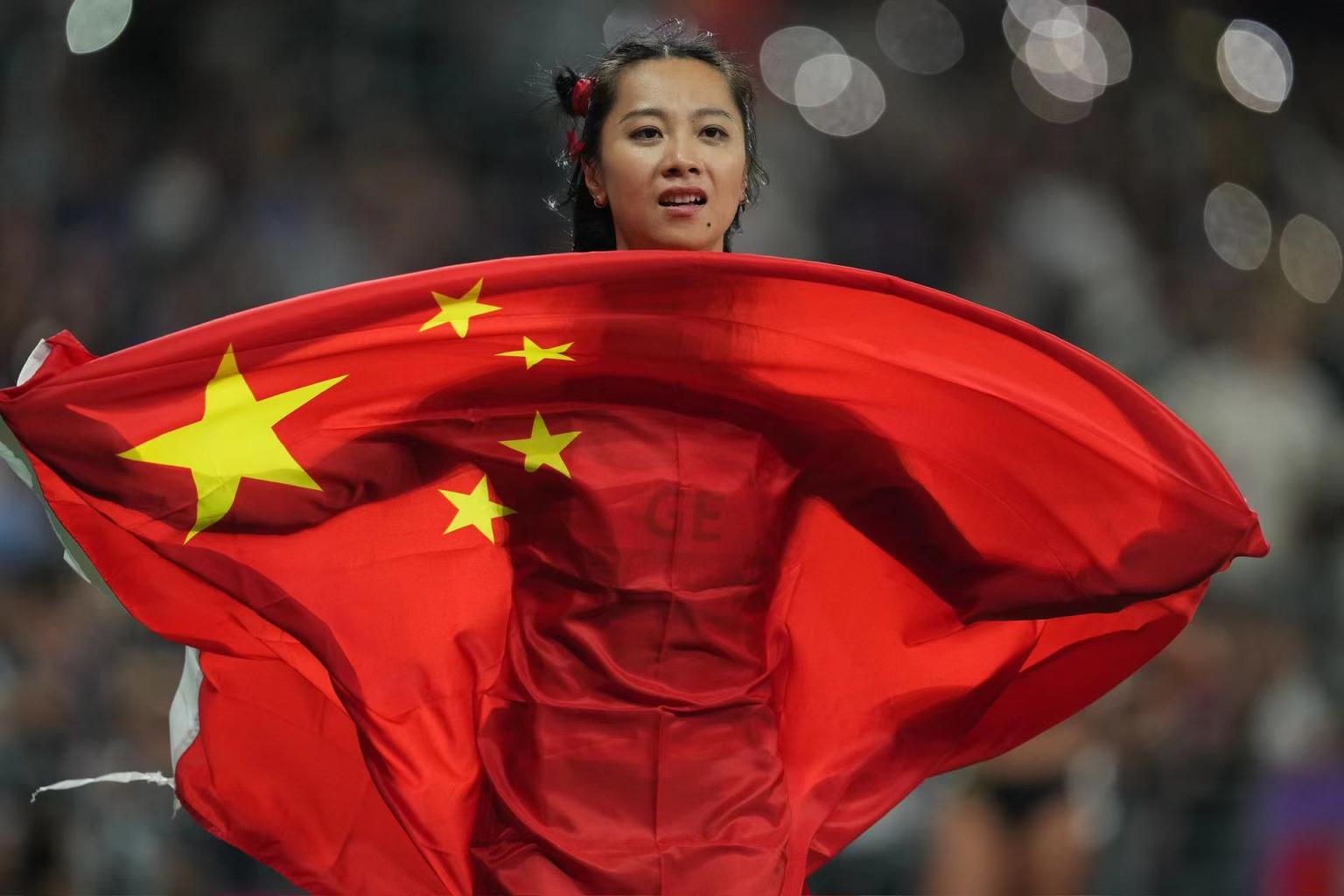 葛曼棋夺得杭州亚运会田径女子100米金牌