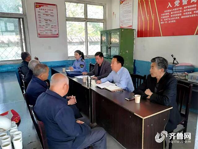 芳华绽放在服务一线"三八"节瞧瞧宁阳堽城镇基层女职工的风采!