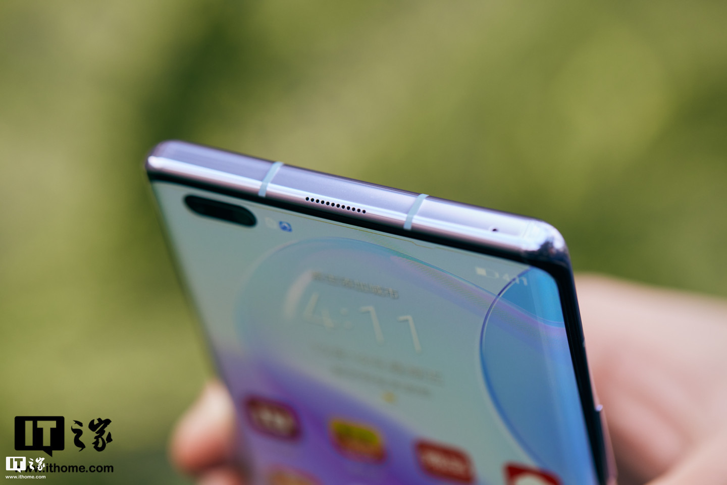 「it之家评测室」华为 nova8 pro 体验:年轻人的第一台 vlog 手机