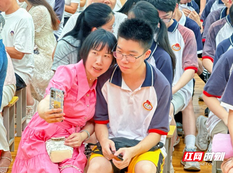 组图|临武一中:跨过时光门槛 见证青春成长