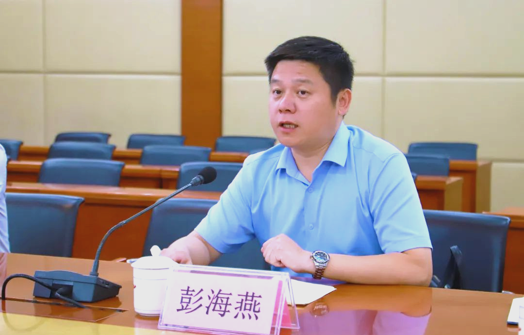 佛山教育部门齐聚佛山三中,共探高三备考新策略