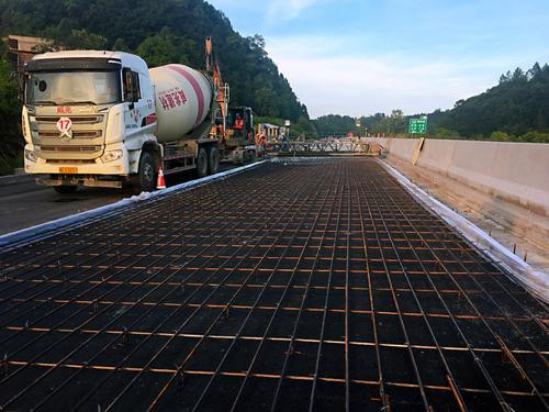 连续配筋混凝土板和钢筋混凝土的区别