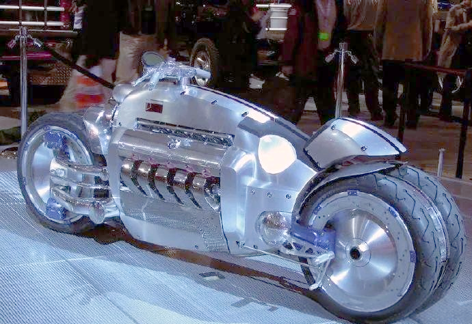 战斧摩托车:道奇v10引擎的极致之作