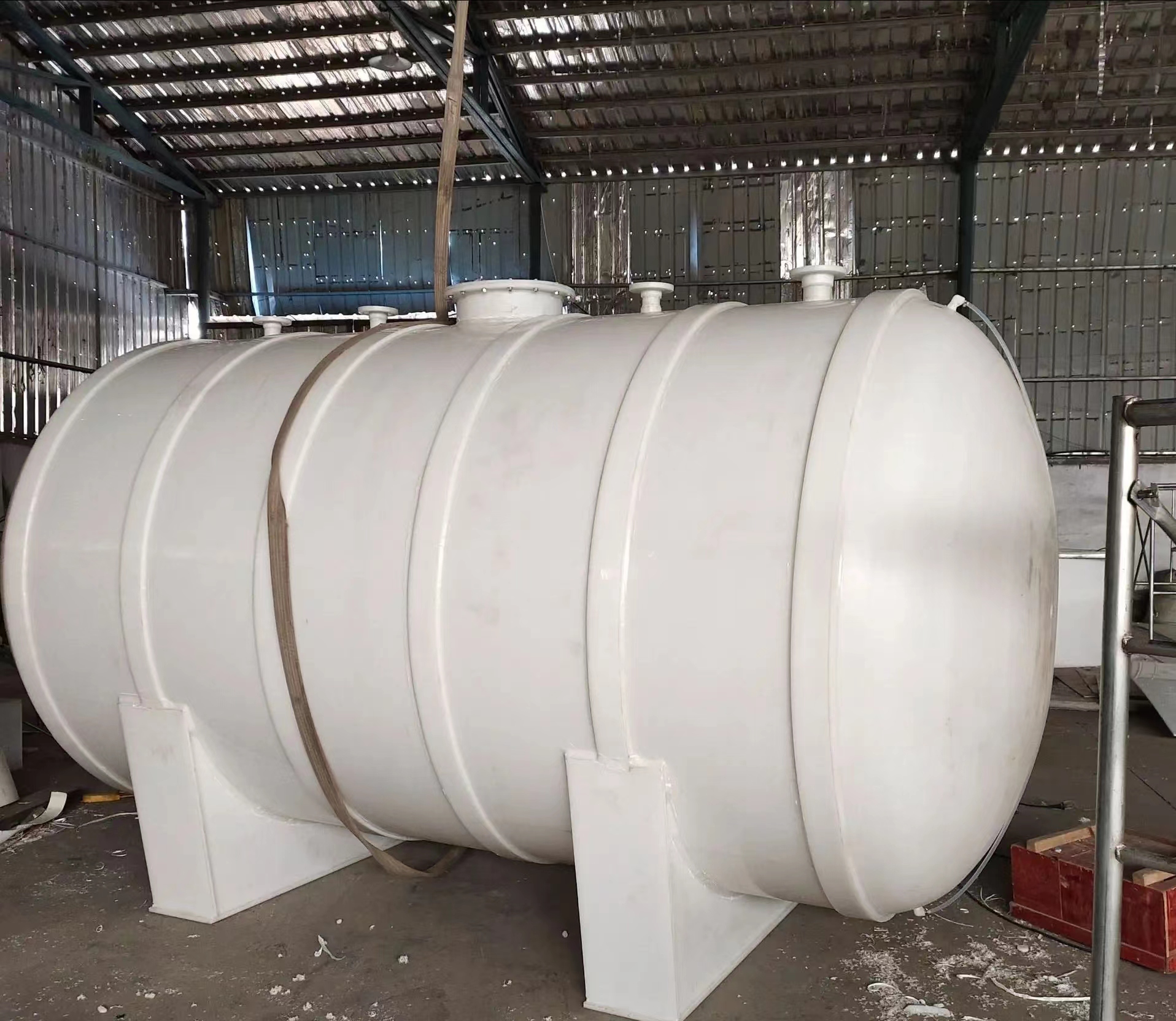 厂家销售卧式贮罐 pp储罐 聚丙烯立式储罐