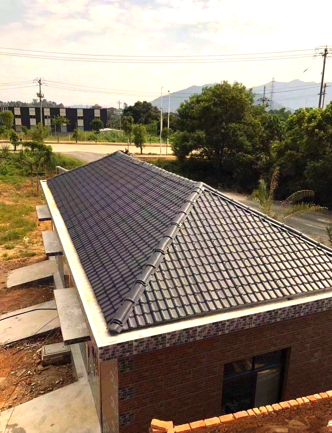 合成树脂瓦:建筑装饰的理想选择