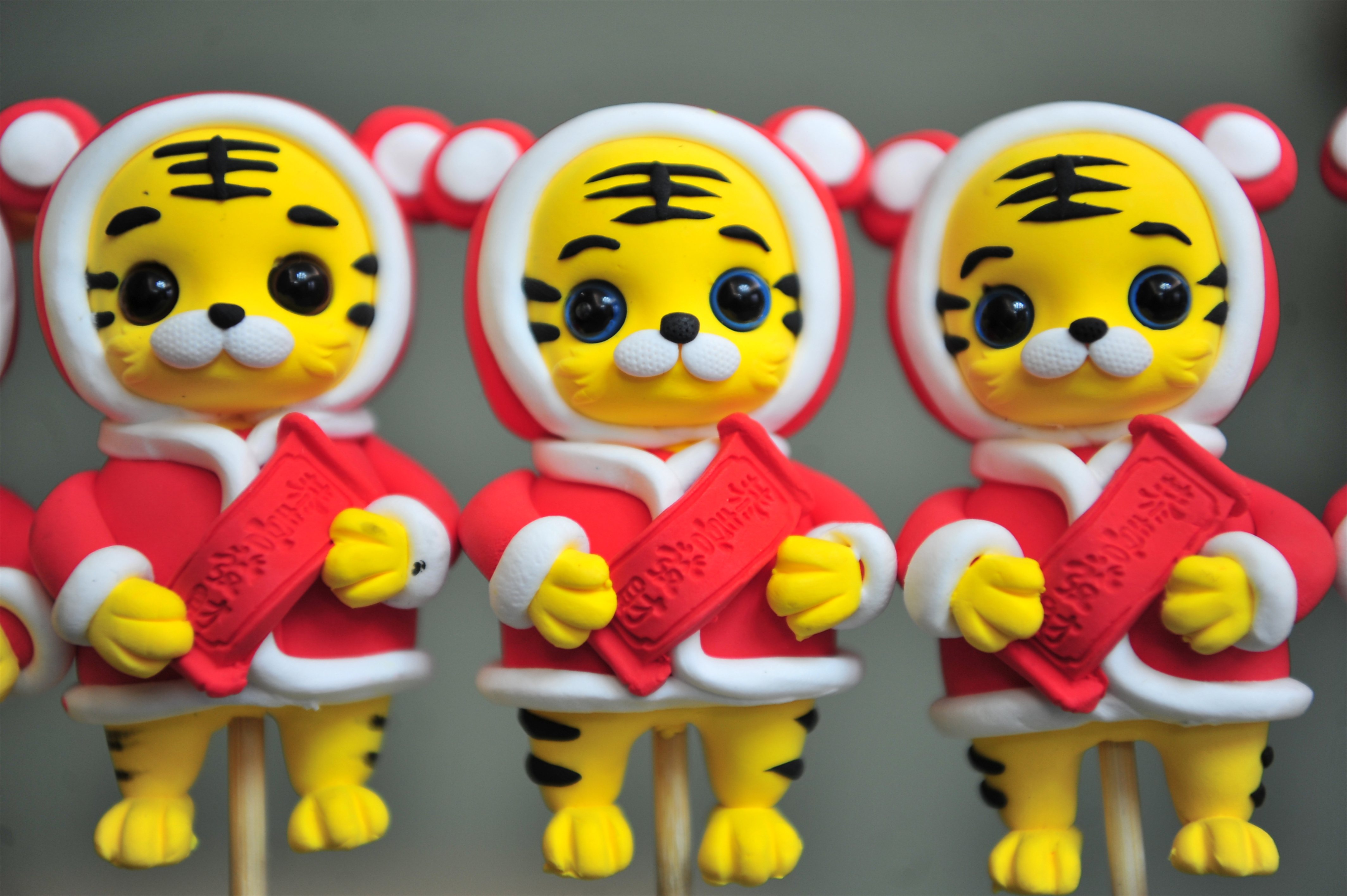 面塑"萌虎"迎新春