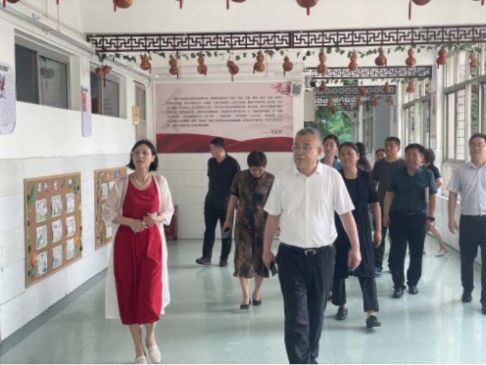 【新华要闻】区委书记刘振乾调研民族宗教工作