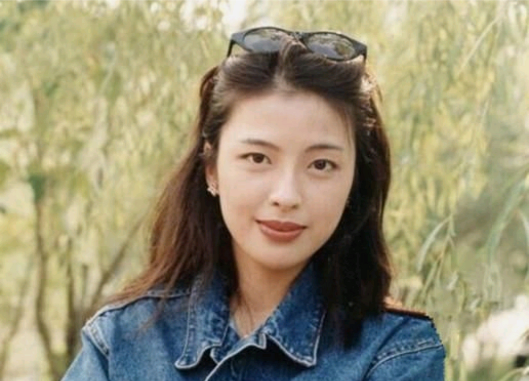 《一路上有你》或许是张学友对老婆罗美薇最好的爱情告白.