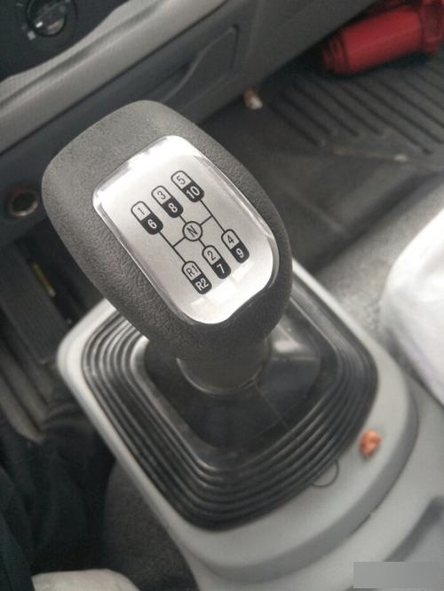 豪沃挂不上档怎么回事?
