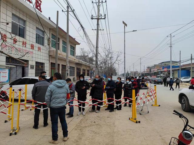 西安市临潼区检察院:战"疫"有我 驻村工作队坚守一线抗击疫情