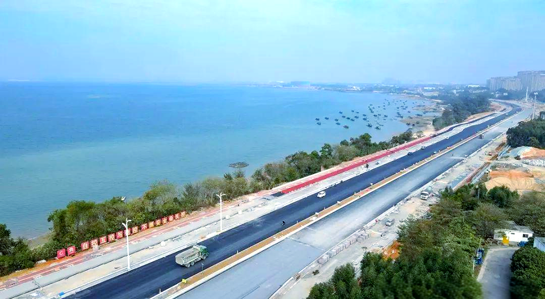 廉州湾大道二期建设进展与自行车道规划