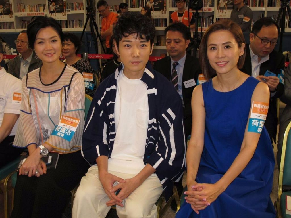 曾和张卫健交往,差一点嫁到南非,宣萱现在51岁还是单身