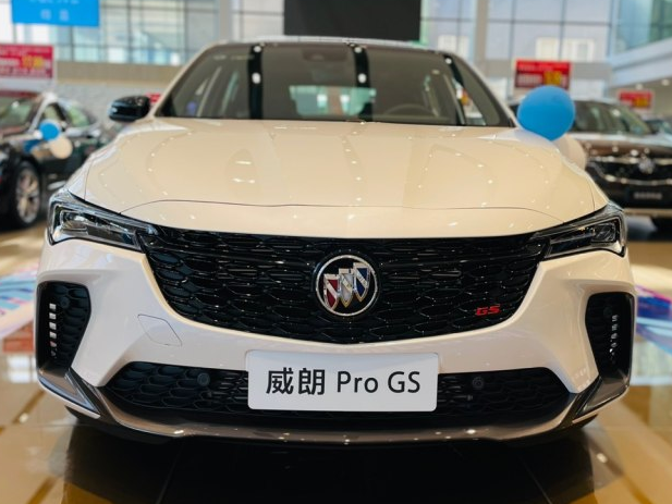 实拍全新别克威朗pro gs的外观空间