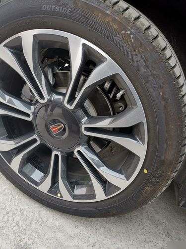 新款红旗 h5 用的什么厂家轮胎