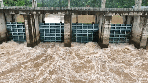 洪涝灾害造成赣州2.4万人受灾!未来三天,江西雨水会逐渐减弱