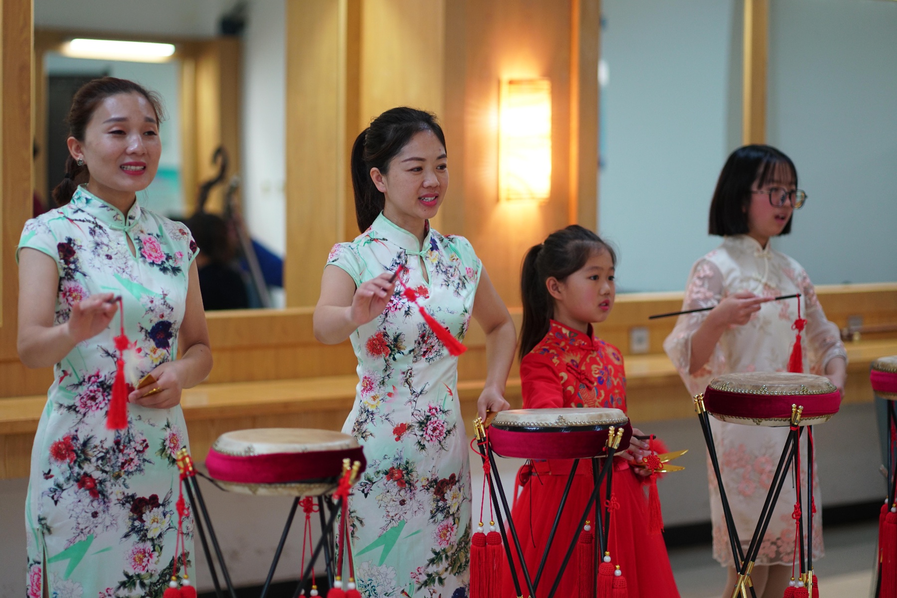 (文化)传承梨花大鼓 感受非遗魅力