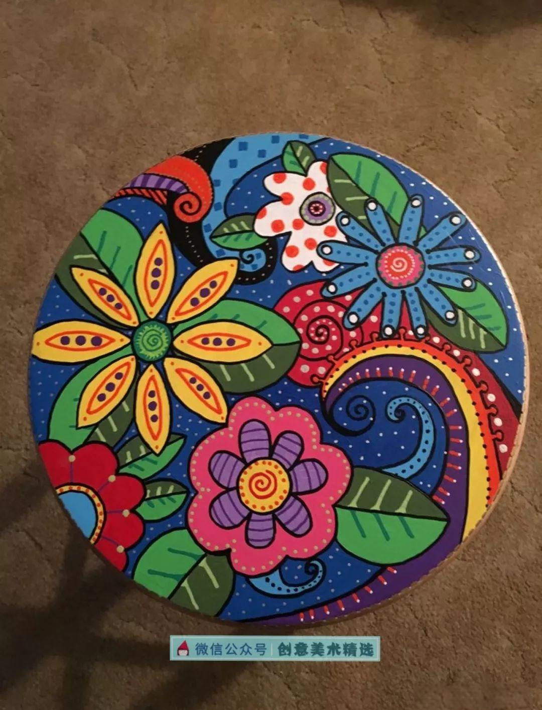 探索圆形构图的创意插画世界