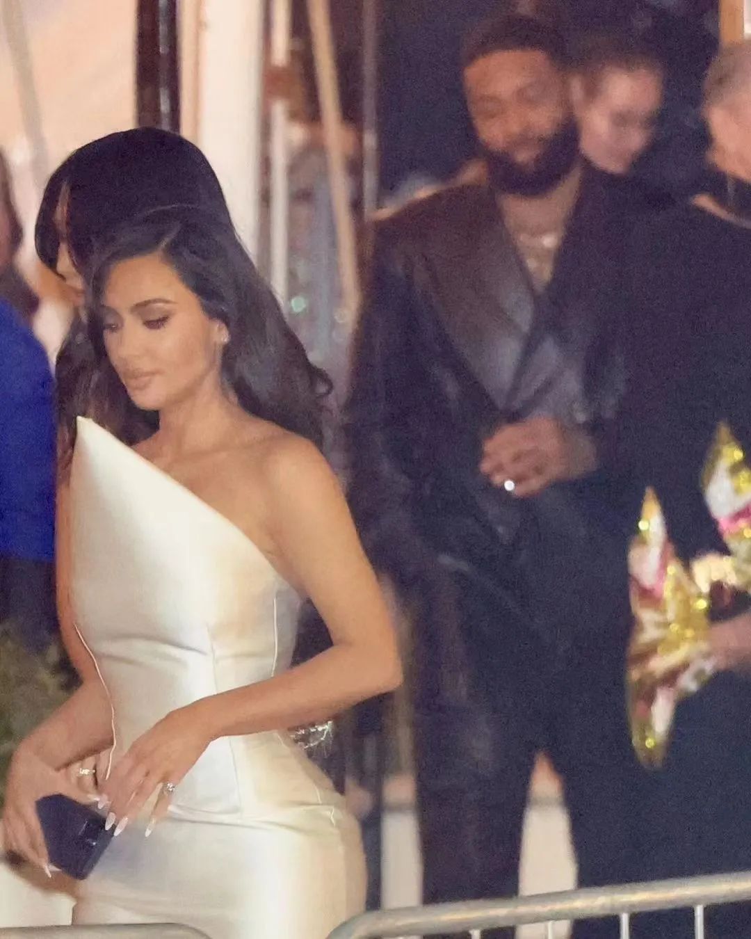 爆米花比伯海莉分居北美意难平又更新剧情了金姐和小男友分手果然大女